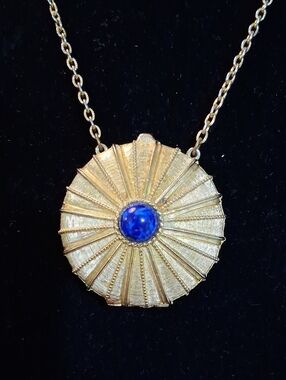 Estée Lauder Vintage Gold-Tone Radiant Sunburst Necklace Perfume Blue Cabochon